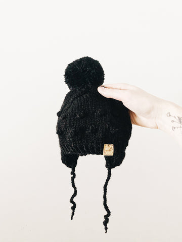 Knit Bobble Hat // Black // 0-6m // RTS
